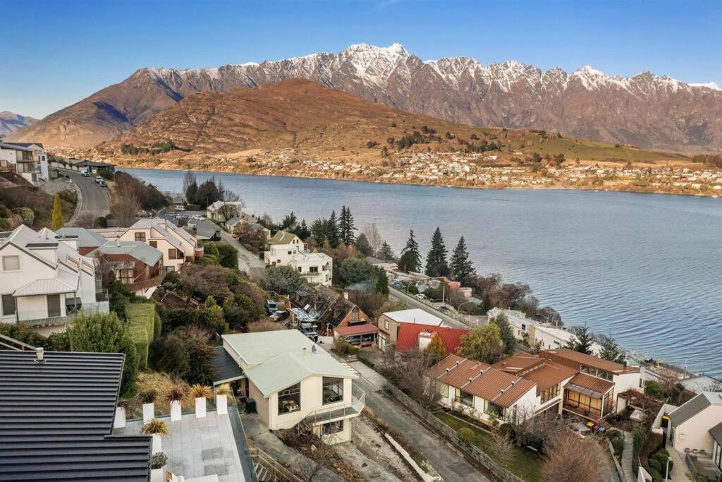 Lakeview Home Retreat At Queenstown Hill Exterior foto